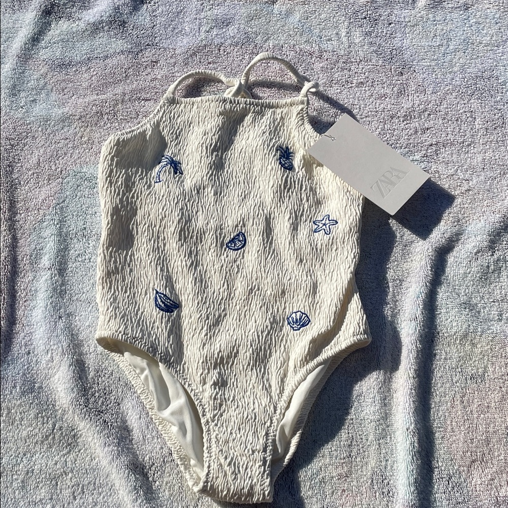 Zara Kids Cream Textured Girlcore Swimsuit Navy Sea Fruit Motif Embroidered SZ 5 - Picture 2 of 9